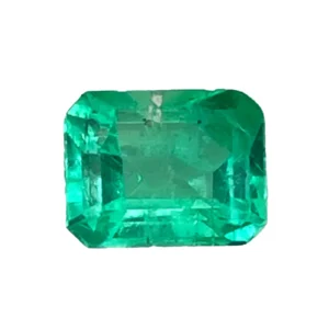 E8